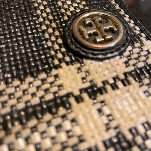 TORY BURCH COATED CANVAS BASKET WEAVE WRISTLET